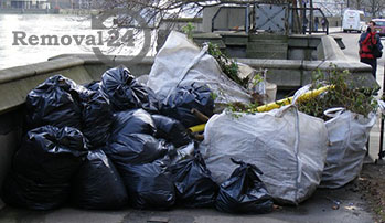 Clean waste collection and disposal in London