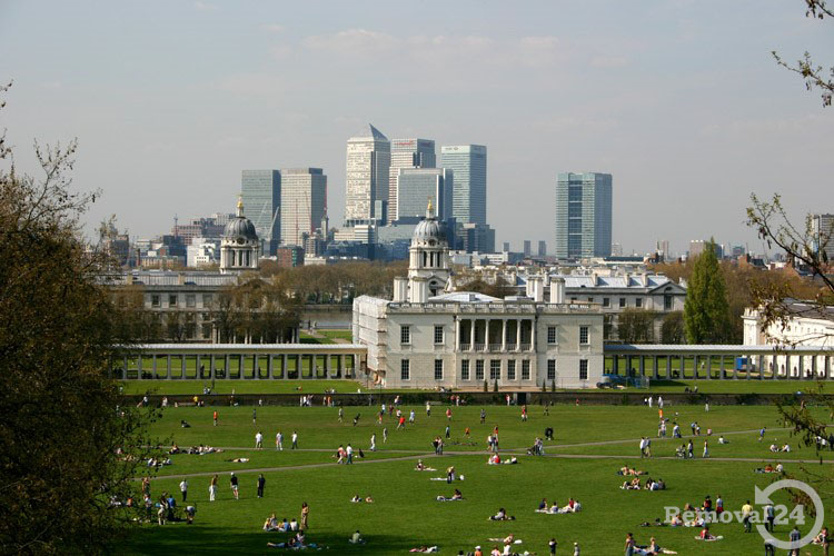 Canary Wharf as seen from Greenwich Park